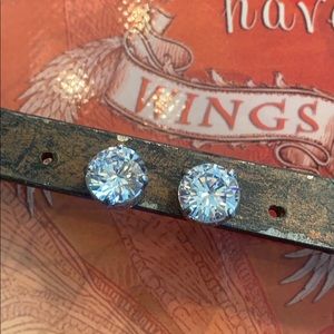 P2381 Silpada Stunning Cubic Zirconia Posts